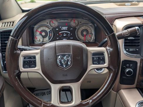 Used 2018 RAM 3500 Laramie Longhorn w/ Cold Weather Group AWD/4WD image 17