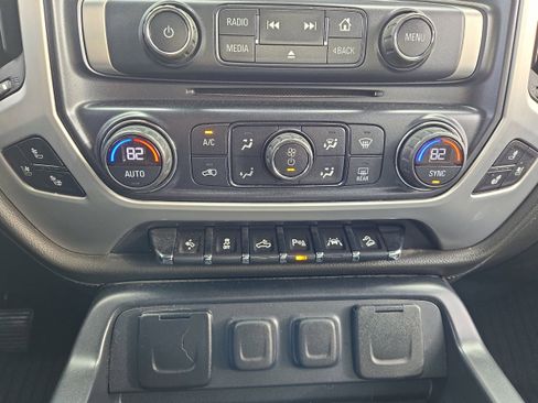 Used 2017 GMC Sierra 1500 SLT image 25