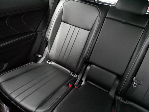 Used 2024 Volkswagen Tiguan SE R-Line w/ MDO Package, Two-Row AWD/4WD image 12