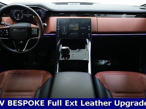 Used 2024 Land Rover Range Rover Sport image 11