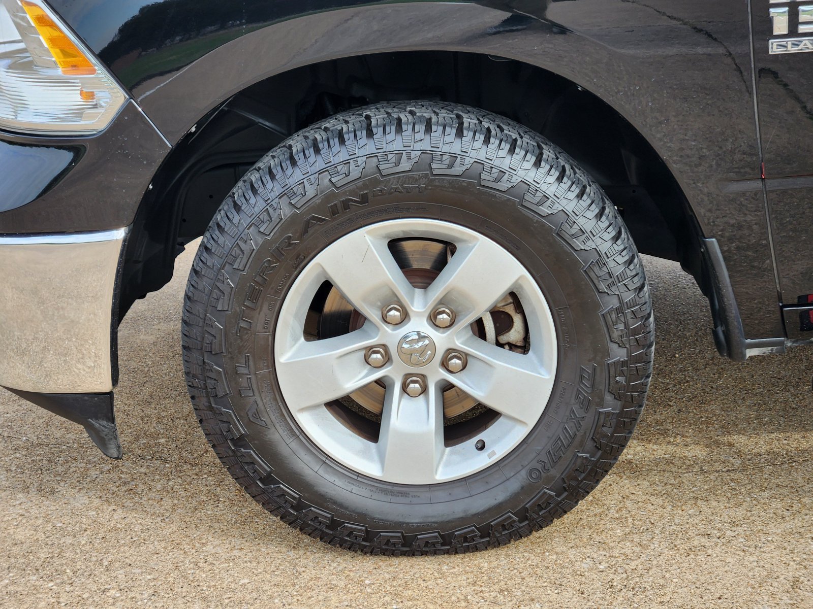 Used 2022 RAM 1500 Classic SLT w/ Trailer & Traction Group RWD image 17