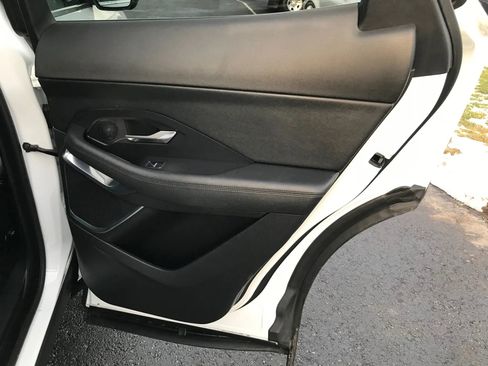 Used 2018 Jaguar E-PACE S image 54