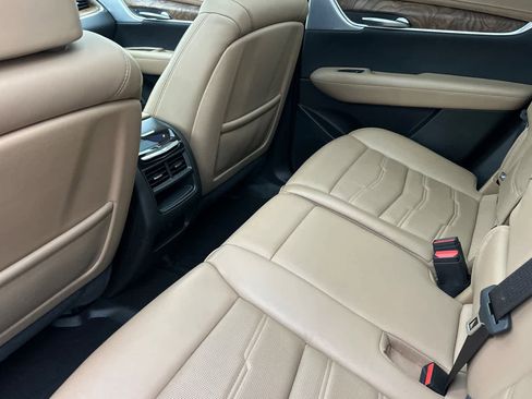Used 2024 Cadillac XT5 Premium Luxury w/ Platinum Package image 4