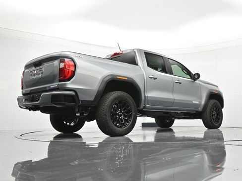 New 2026 GMC Canyon Elevation w/ Convenience Package image 41