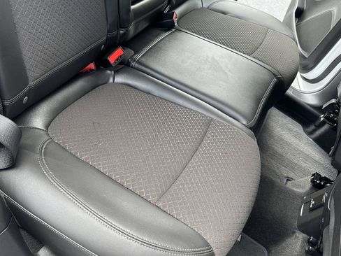 Used 2020 Buick Encore Preferred w/ Safety Package FWD image 39