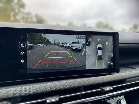 Certified 2025 Hyundai Santa Cruz Limited image 27