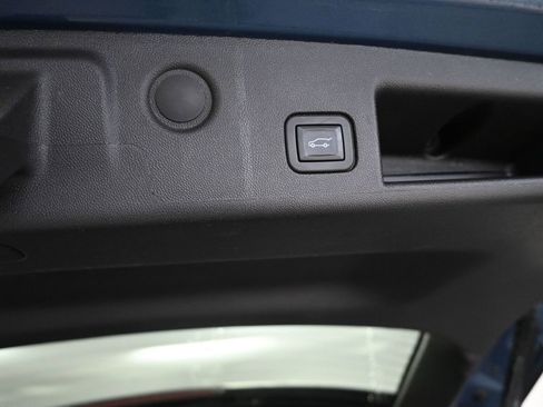 Used 2024 Chevrolet Equinox LT image 20