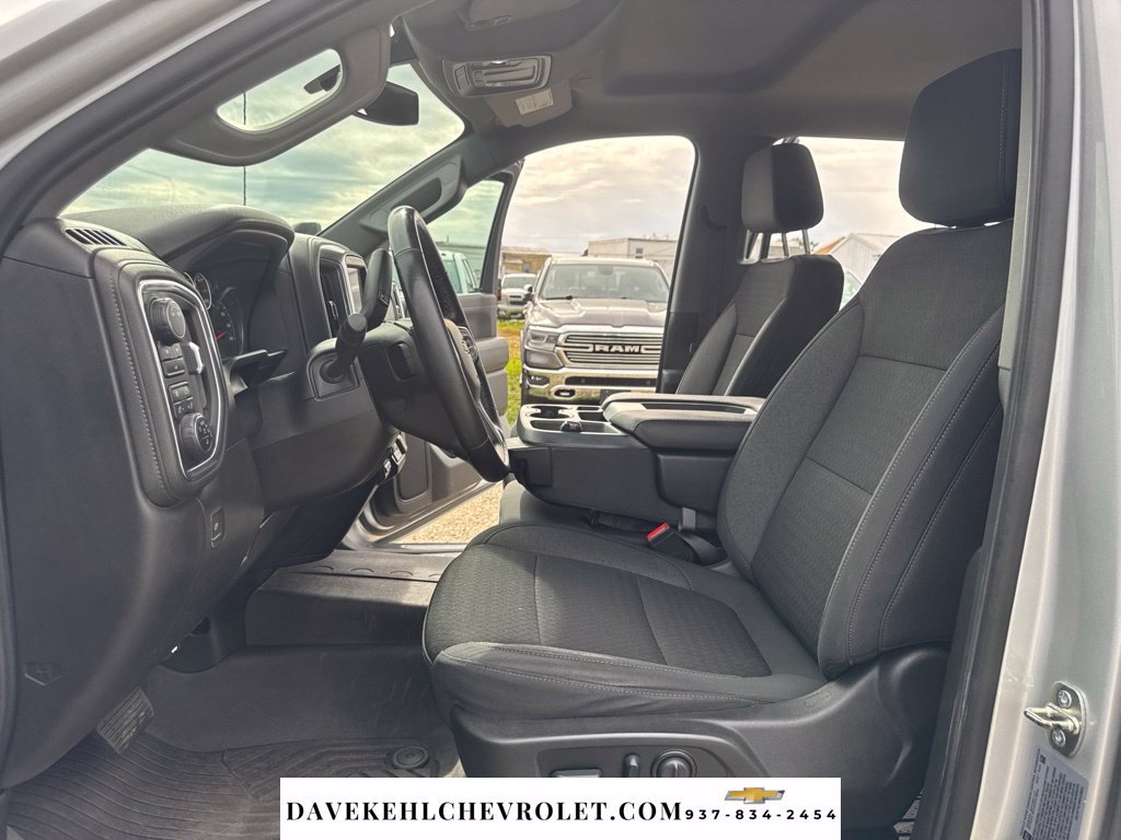 Used 2022 Chevrolet Silverado 3500 LT w/ Convenience Package AWD/4WD image 16