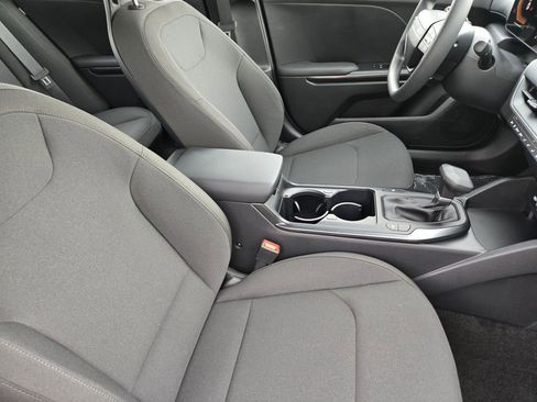 New 2026 Kia K4 FWD image 10