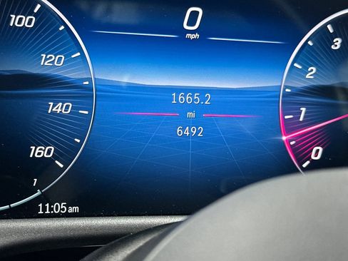 Used 2025 Mercedes-Benz E 350 4MATIC Sedan image 20