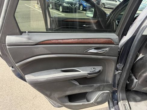 Used 2016 Cadillac SRX Luxury AWD/4WD image 19