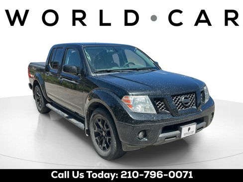 Used 2021 Nissan Frontier SV w/ Midnight Edition Floor Mats RWD image 1