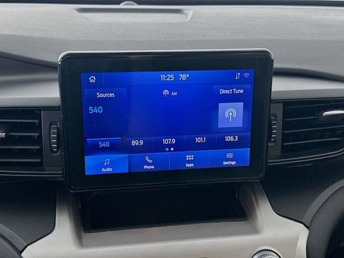 Used 2021 Ford Explorer 2WD image 14