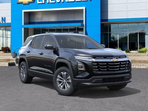 New 2026 Chevrolet Equinox LT w/ Convenience Package II AWD/4WD image 7