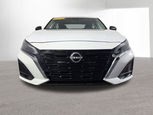 Used 2024 Nissan Altima 2.5 SV image 46