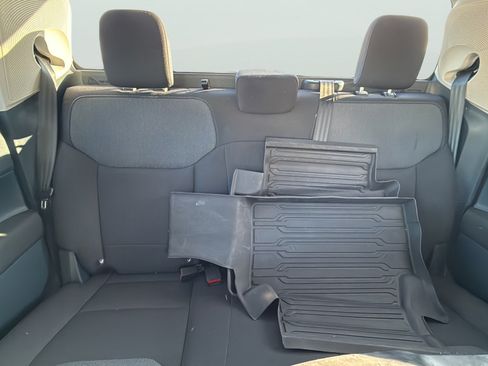 Used 2024 Ford Maverick XL FWD image 25