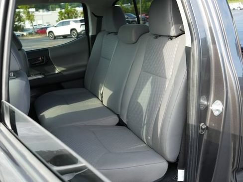 Used 2023 Toyota Tacoma SR5 AWD/4WD image 17