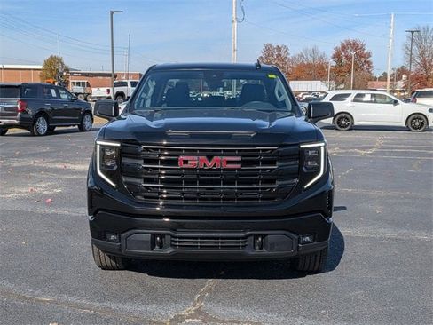 New 2026 GMC Sierra 1500 Elevation image 8