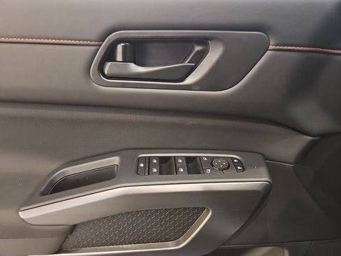 New 2026 Nissan Pathfinder Rock Creek image 8