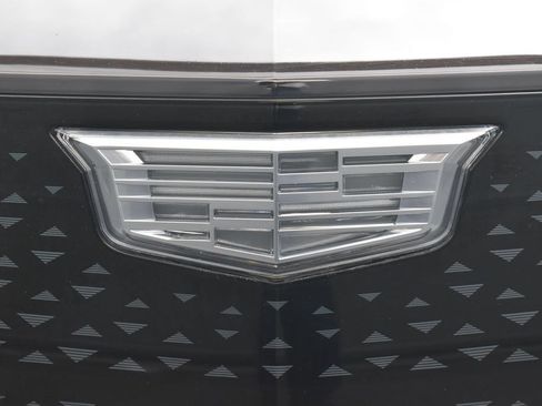 Used 2025 Cadillac Optiq Sport 2 w/ LPO, Floor Liner Package AWD/4WD image 33