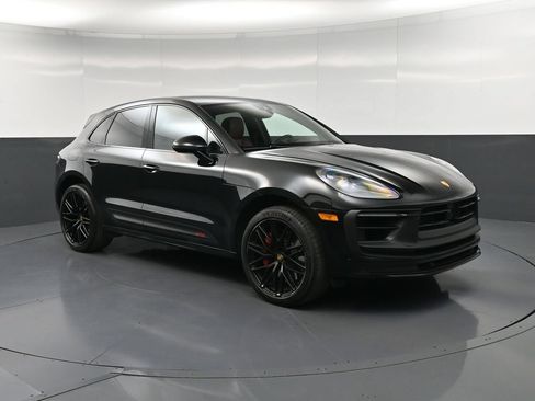 Certified 2023 Porsche Macan GTS AWD/4WD image 10