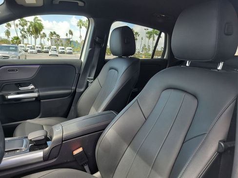 Certified 2022 Mercedes-Benz GLA 250 image 23