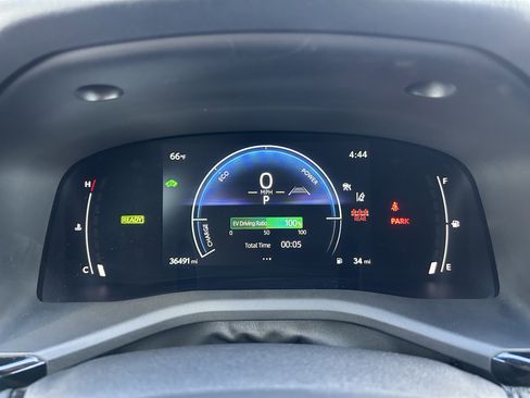 Certified 2025 Toyota Camry SE image 25