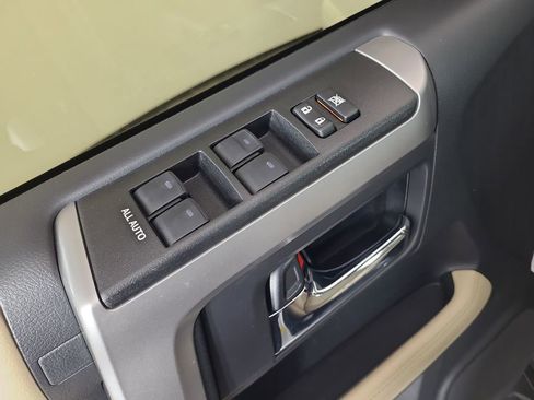 Used 2024 Toyota 4Runner SR5 Premium w/ Moonroof Package AWD/4WD image 19