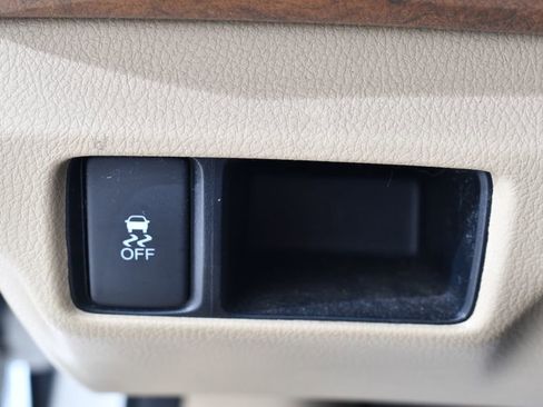 Used 2011 Honda Accord EX-L image 29