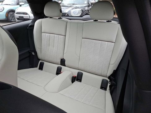 Certified 2025 MINI Cooper S image 10