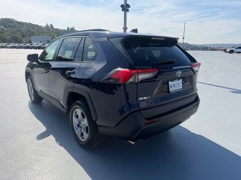 Certified 2023 Toyota RAV4 XLE AWD/4WD image 9