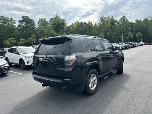 Used 2024 Toyota 4Runner SR5 RWD image 6