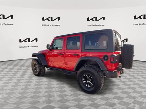 Used 2026 Jeep Wrangler Unlimited Sport AWD/4WD image 6