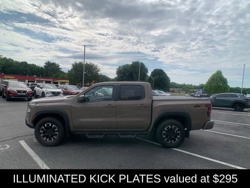Certified 2023 Nissan Frontier PRO-4X w/ Pro Convenience Package AWD/4WD image 7