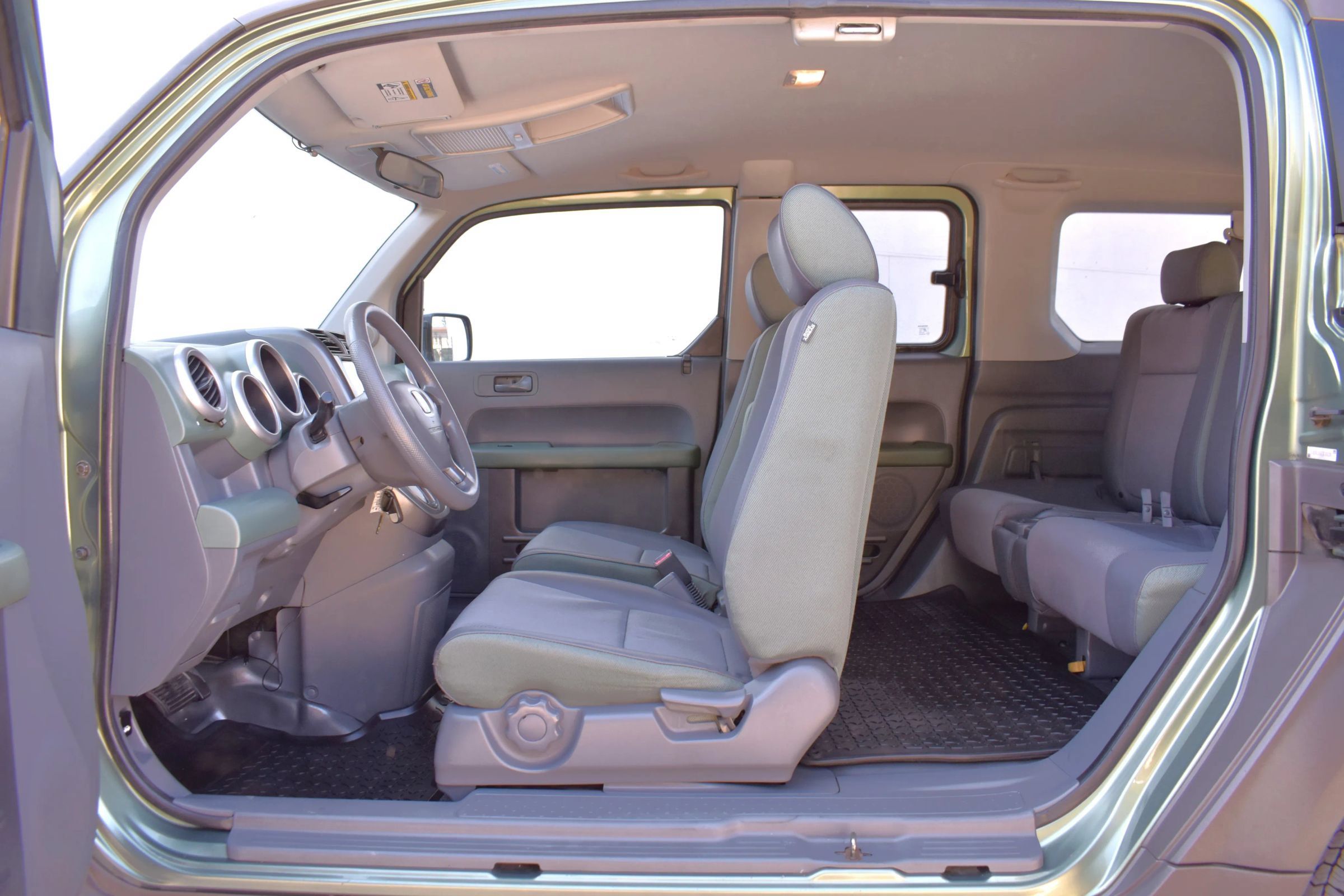 Used 2005 Honda Element EX image 21