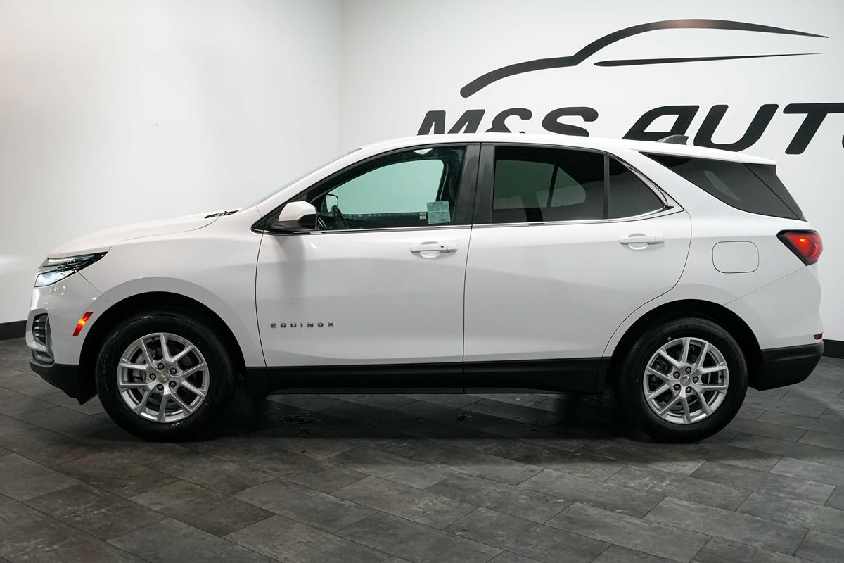 Used 2022 Chevrolet Equinox LT FWD image 3