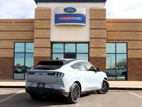 New 2025 Ford Mustang Mach-E Premium image 6