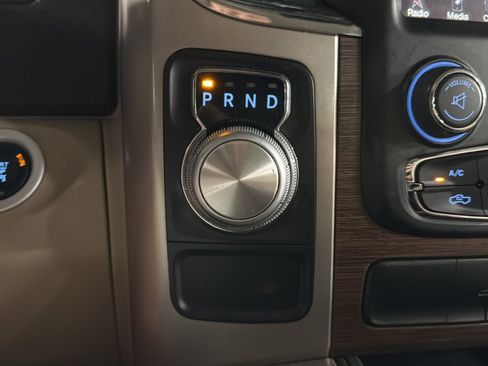 Used 2014 RAM 1500 Laramie w/ Convenience Group RWD image 24