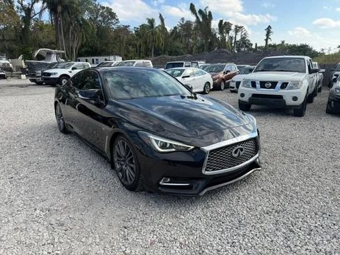 Used 2017 INFINITI Q60 3.0t Sport image 3