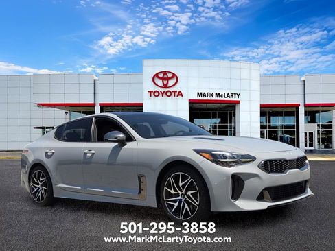 Used 2022 Kia Stinger GT-Line w/ Sun & Sound Package RWD image 7