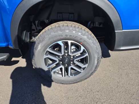 New 2025 Ford Ranger Lariat w/ FX4 Off-Road Package image 9