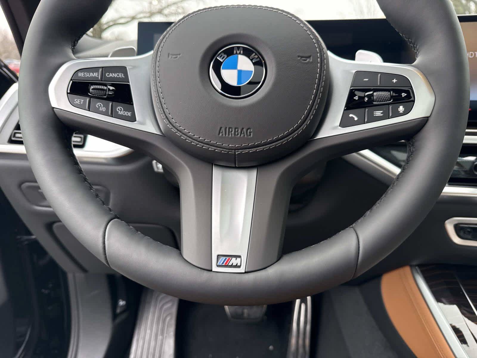 Used 2026 BMW X5 xDrive40i w/ M Sport Package AWD/4WD image 18