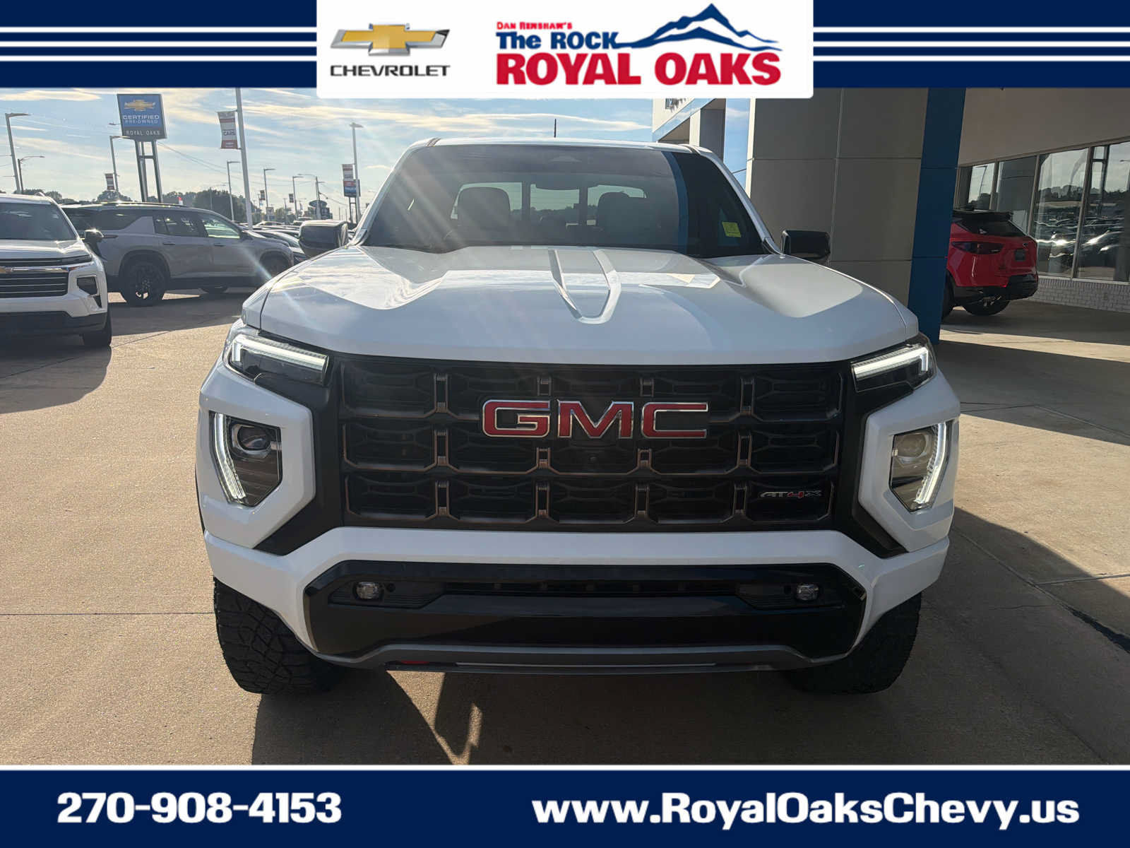 Used 2024 GMC Canyon AT4X AWD/4WD image 9