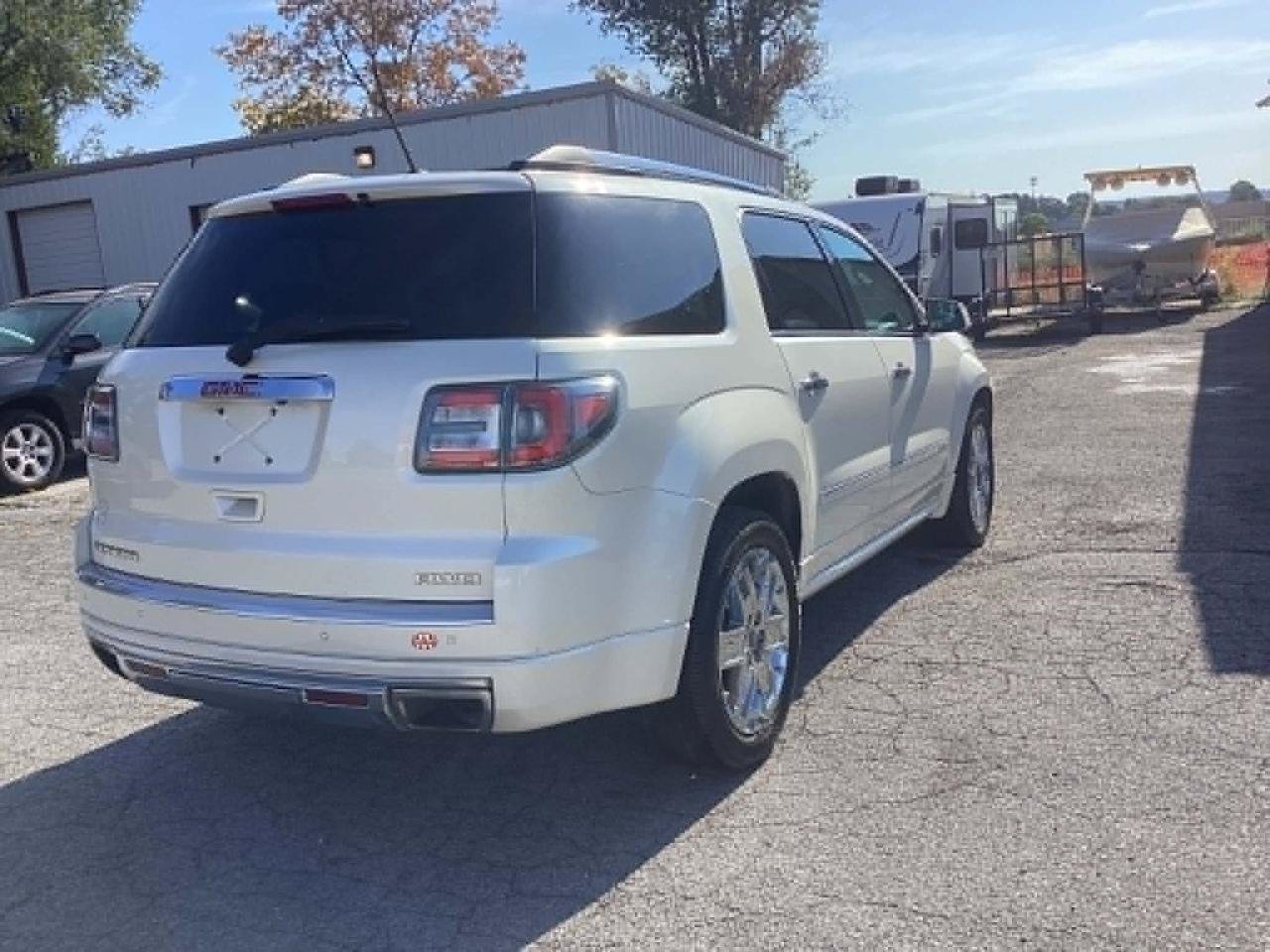 Used 2014 GMC Acadia Denali AWD/4WD image 7