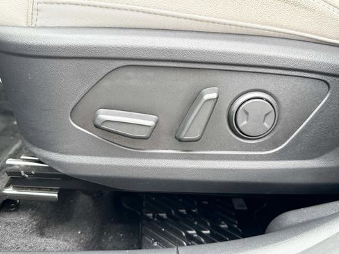 Certified 2024 Hyundai Tucson Limited image 16