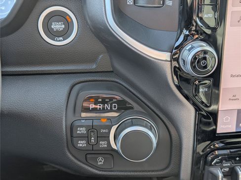 New 2026 RAM 1500 Big Horn AWD/4WD image 21