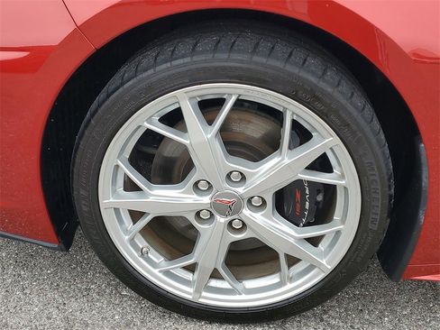 Certified 2021 Chevrolet Corvette Stingray Premium Conv w/ Z51 Performance Package image 9