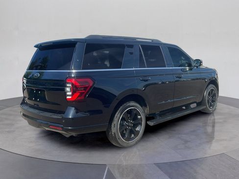 Used 2023 Ford Expedition Limited AWD/4WD image 7