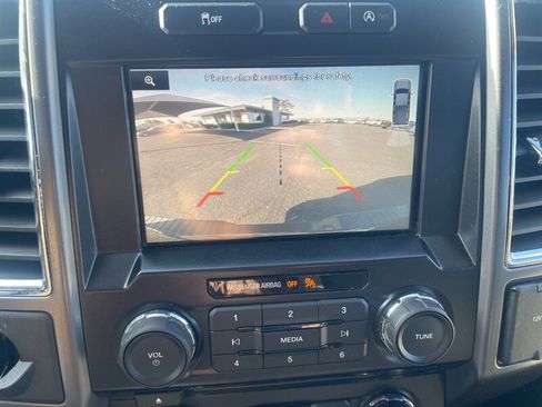 Used 2015 Ford F150 XLT w/ Equipment Group 302A Luxury image 11