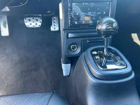 Used 2003 Toyota MR2 RWD image 15